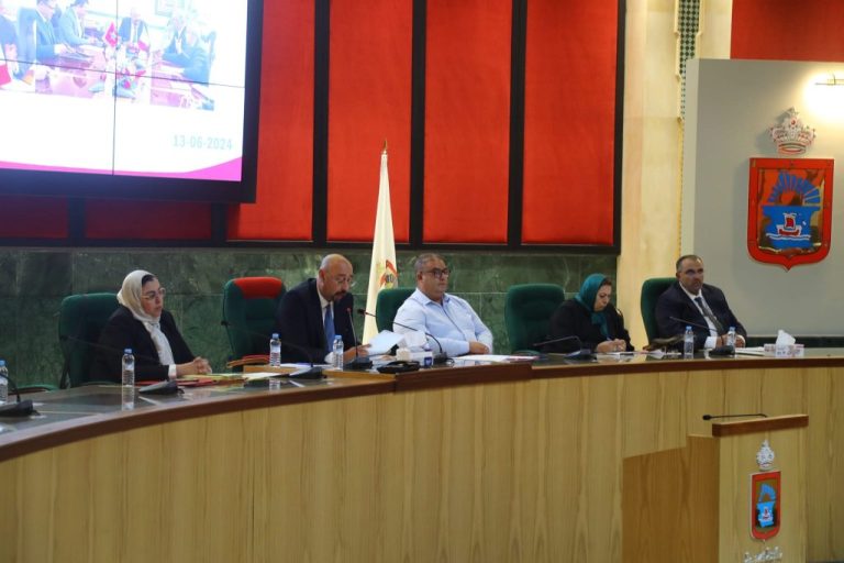 جماعة طنجة تصادق على مشاريع بنيوية كبرى استعدادا للتظاهرات الدولية