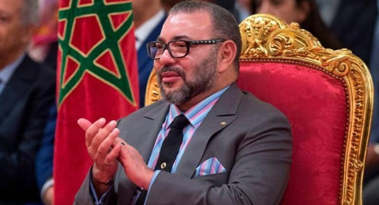الملك يهنئ أعضاء المنتخب المغربي لكرة القدم لأقل من 17 سنة بعد فوزهم بكأس إفريقيا للأمم