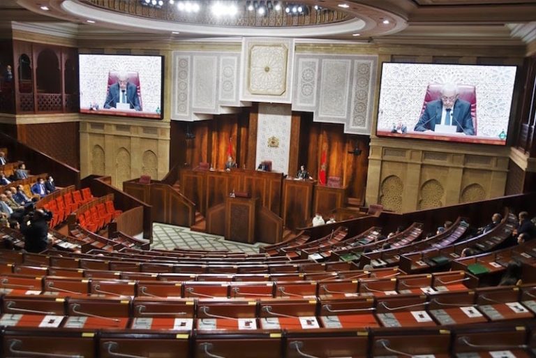 مجلس النواب يمرر الجزء الأول من مشروع مالية 2026 بعد ليلة برلمانية ساخنة