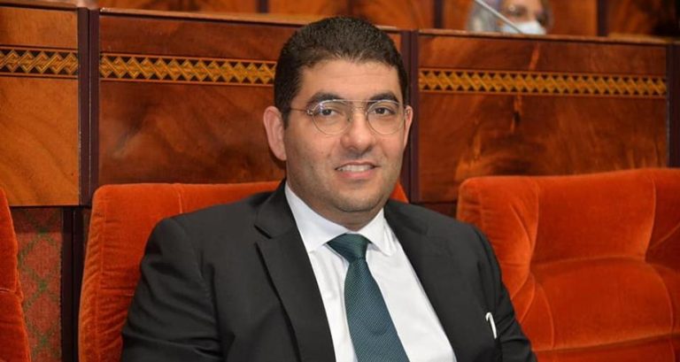 وزير الاتصال يشيد بدور الإعلام في مواكبة مرحلة ما بعد القرار الأممي حول الصحراء المغربية