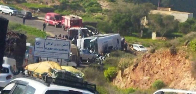 فاجعة في الطريق إلى أكادير.. وفاة أربعة من عناصر الأمن الوطني وإصابة العشرات في حادث سير