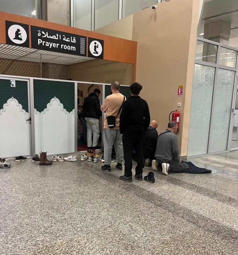 مطالب بتوسعة مسجد مطار ابن بطوطة بطنجة