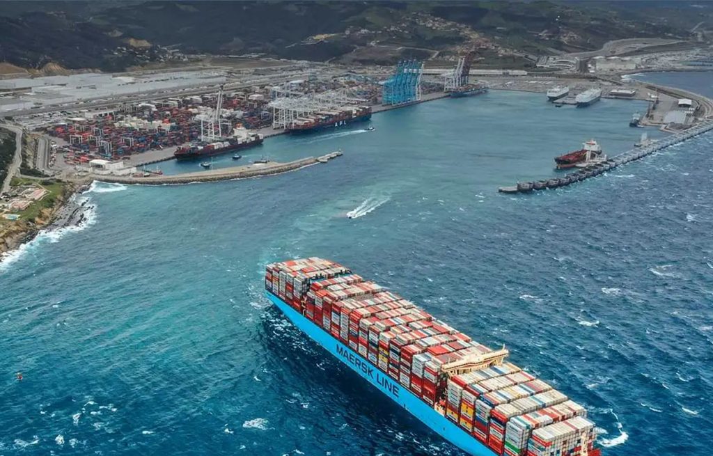 Tanger-Med-le-port-du-Maroc (1)
