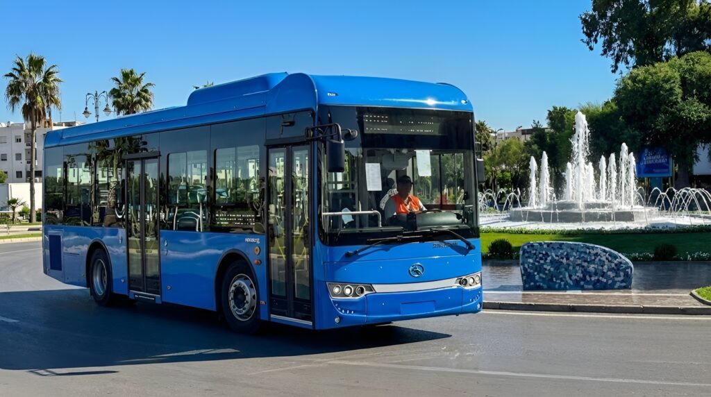 Autobus_ALBOUGHAZ_tanja24com